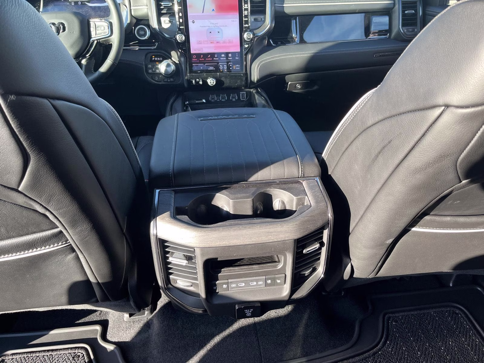 2026 Diamond Black Crystal Pearlcoat Ram 1500 Limited 4X4 Truck