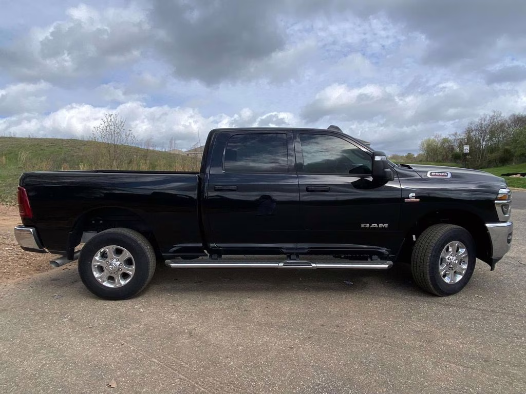 2025 Diamond Black Crystal Pearlcoat Ram 2500 Big Horn 4X4 Truck