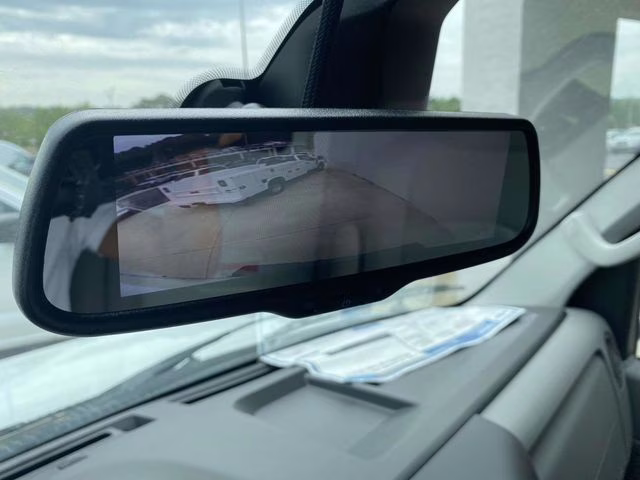 2026 Oxford White Ford E-350SD Base RWD Truck