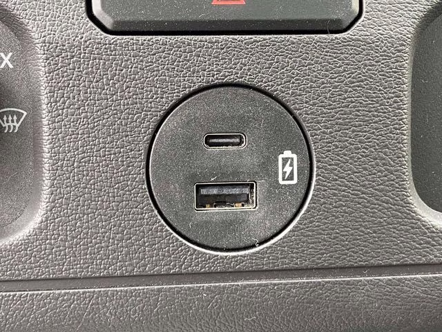 2026 Oxford White Ford E-350SD Base RWD Truck