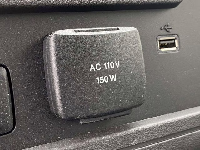 2026 Oxford White Ford E-350SD Base RWD Truck