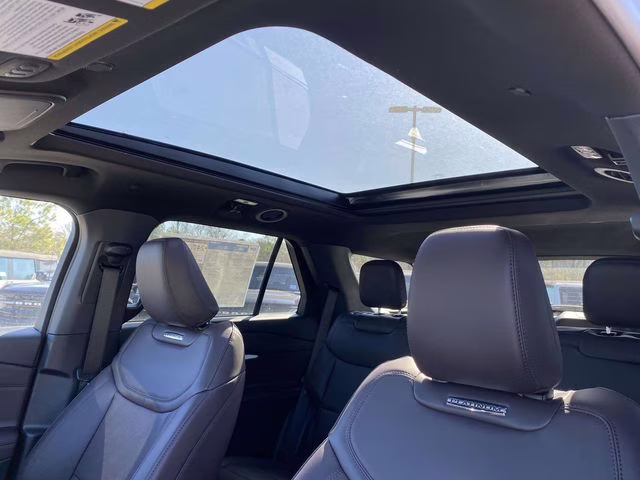 2026 White Metallic Ford Explorer Platinum RWD SUV