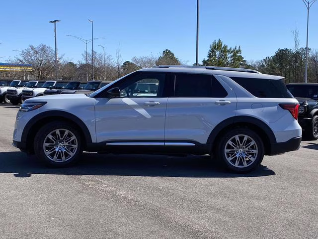 2026 White Metallic Ford Explorer Platinum RWD SUV