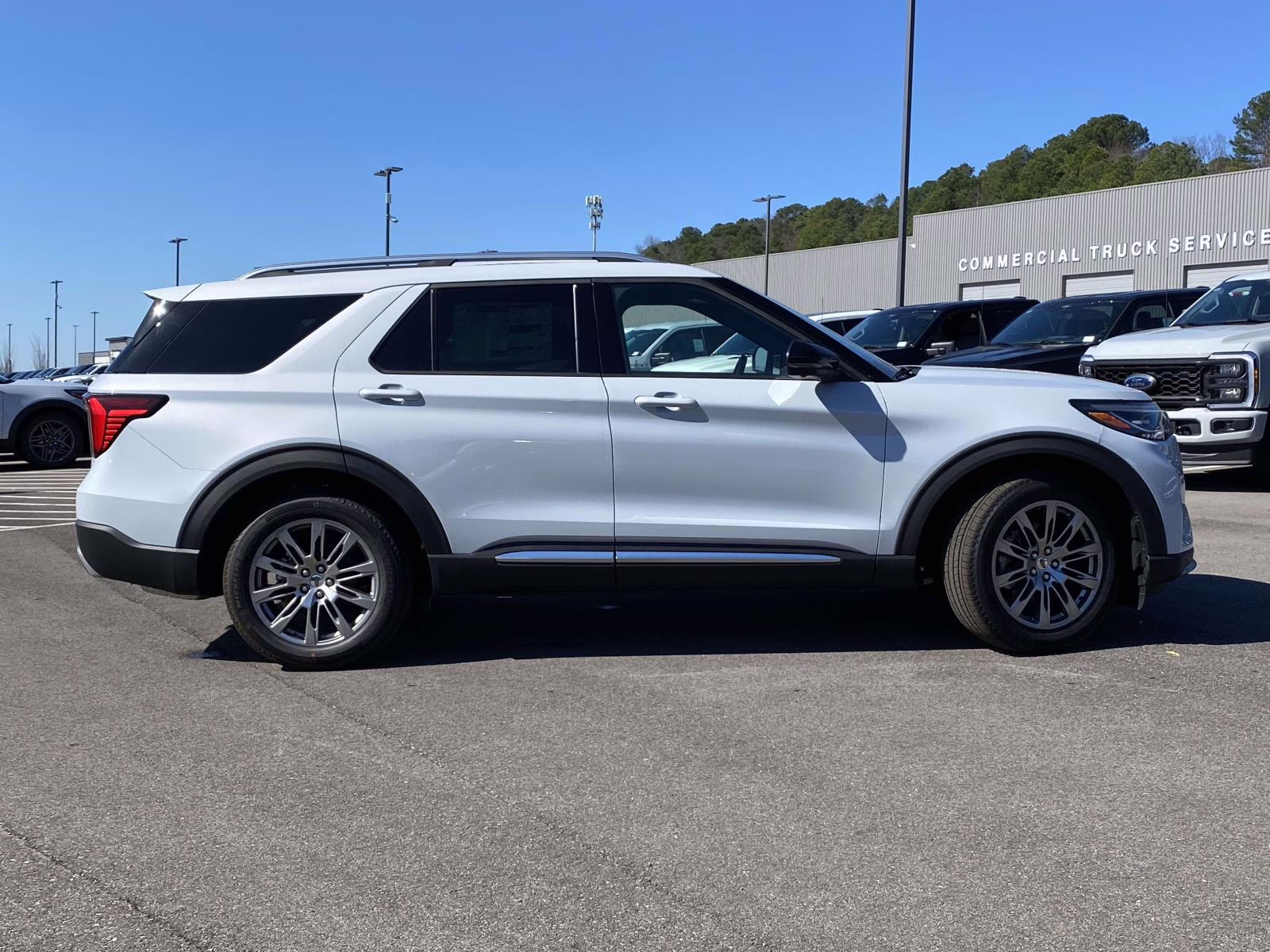 2026 White Metallic Ford Explorer Platinum RWD SUV