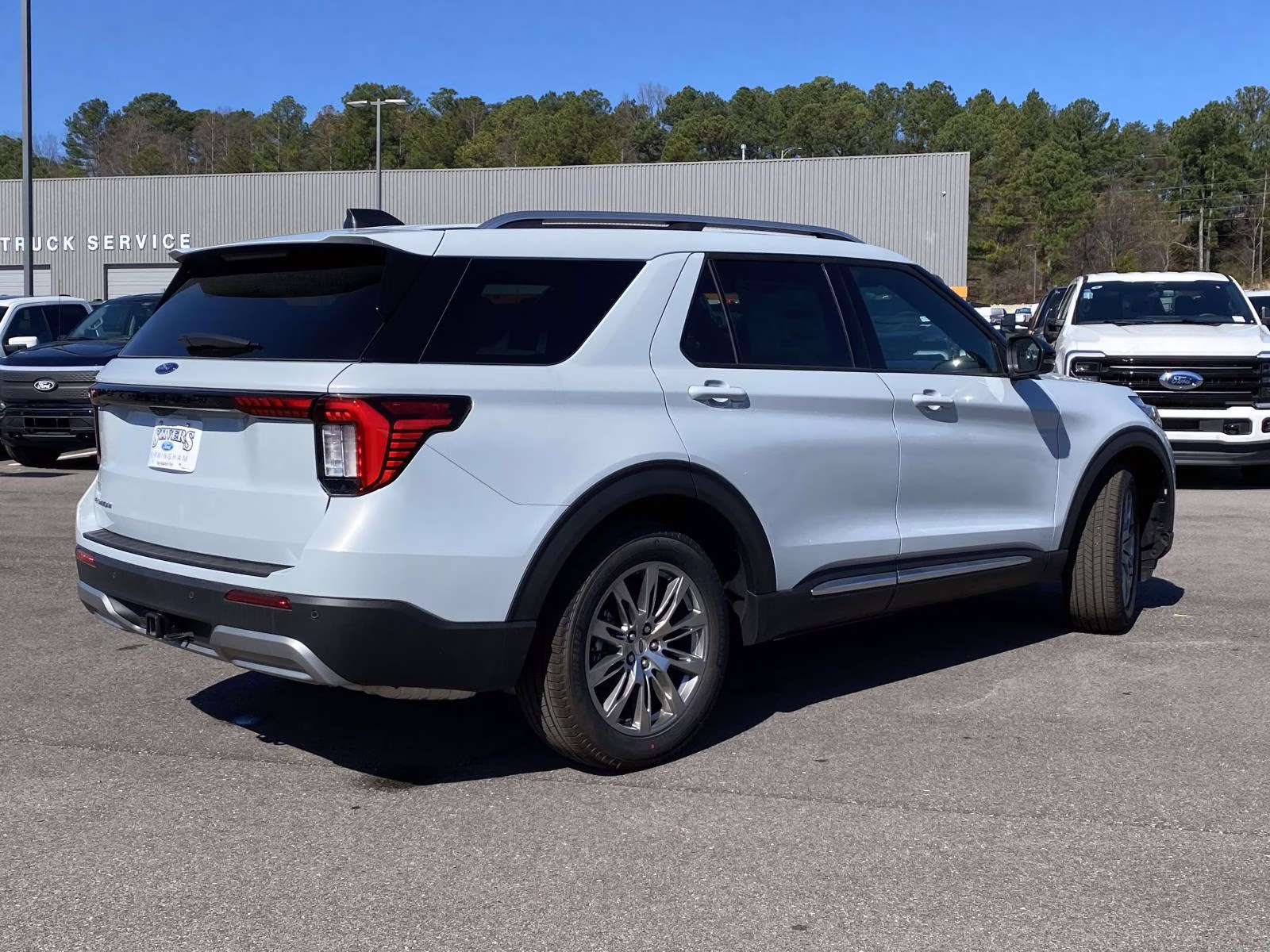 2026 White Metallic Ford Explorer Platinum RWD SUV