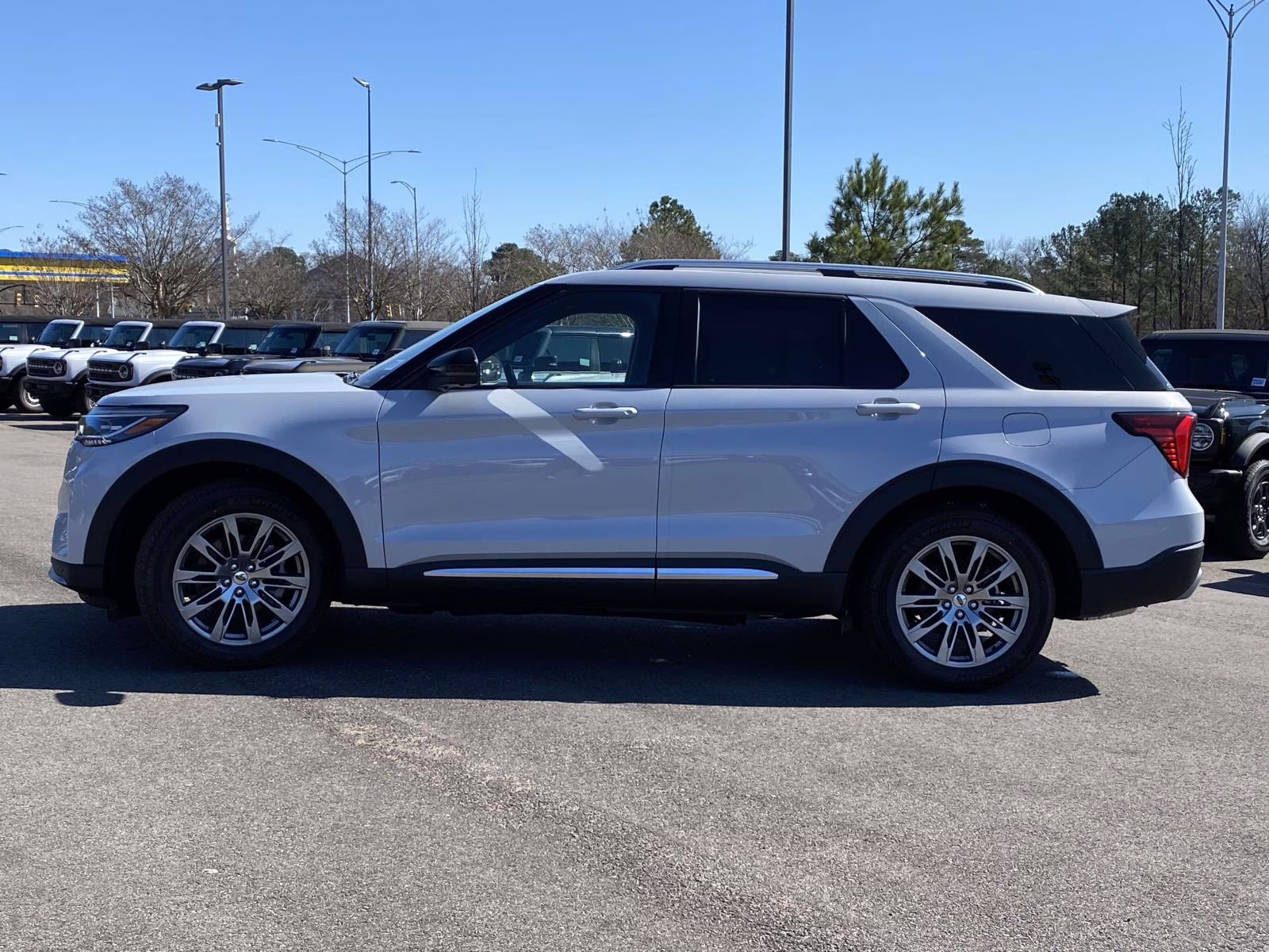 2026 White Metallic Ford Explorer Platinum RWD SUV