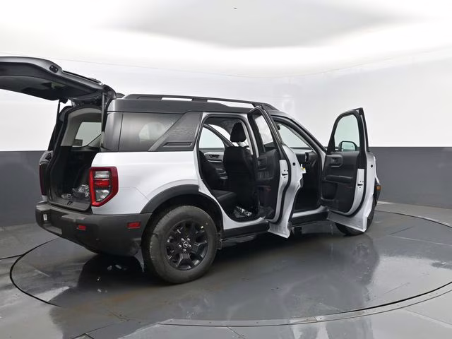 2026 White Metallic Ford Bronco Sport Big Bend 4X4 SUV