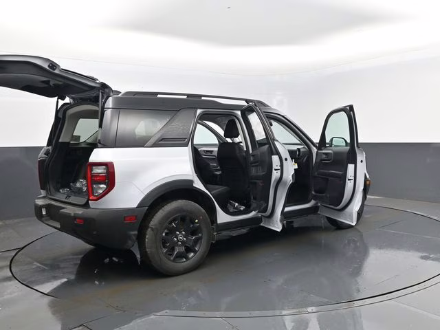 2026 White Metallic Ford Bronco Sport Big Bend 4X4 SUV