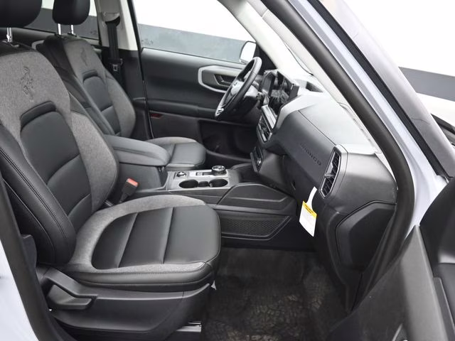 2026 White Metallic Ford Bronco Sport Big Bend 4X4 SUV