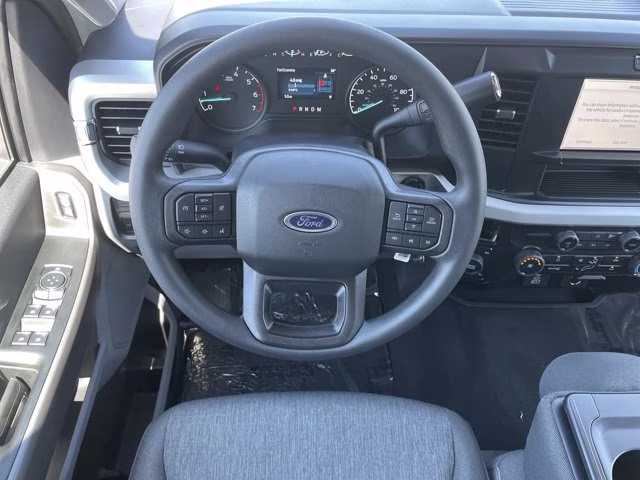 2026 Oxford White Ford Super Duty F-250 SRW STX 4X4 Truck