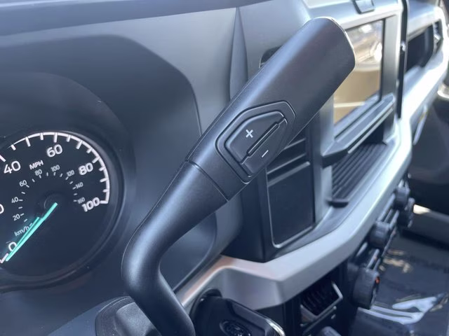2026 Oxford White Ford Super Duty F-250 SRW STX 4X4 Truck