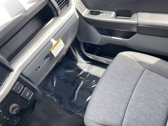 2026 Agate Black Metallic Ford Super Duty F-250 SRW XL 4X4 Truck