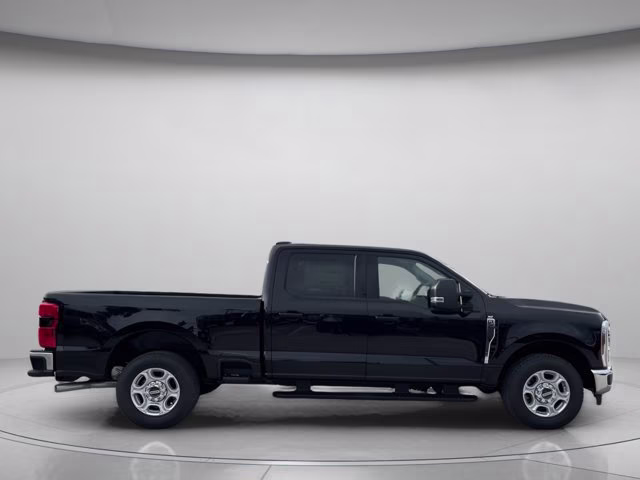 2026 Agate Black Metallic Ford Super Duty F-250 SRW XLT RWD Truck