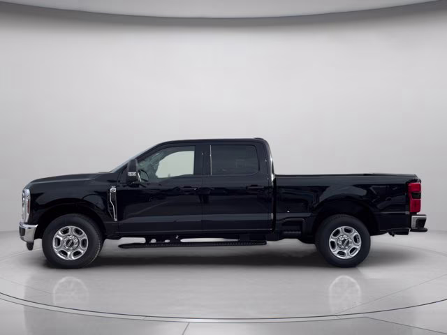 2026 Agate Black Metallic Ford Super Duty F-250 SRW XLT RWD Truck