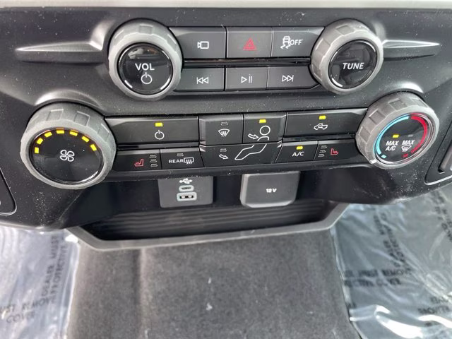 2026 Carbonized Gray Metallic Ford Super Duty F-250 SRW XLT RWD Truck
