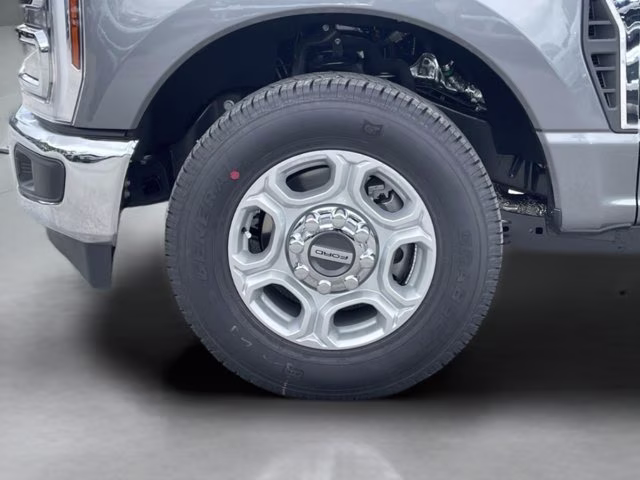 2026 Carbonized Gray Metallic Ford Super Duty F-250 SRW XLT RWD Truck