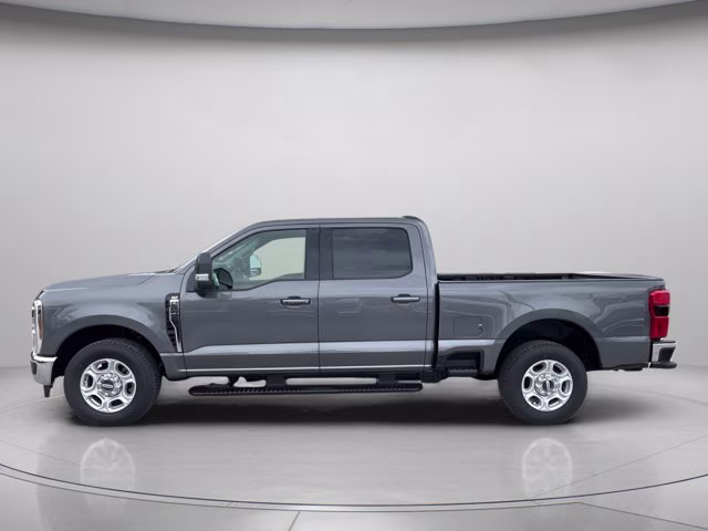 2026 Carbonized Gray Metallic Ford Super Duty F-250 SRW XLT RWD Truck