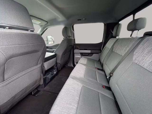 2026 Oxford White Ford Super Duty F-250 SRW XLT RWD Truck