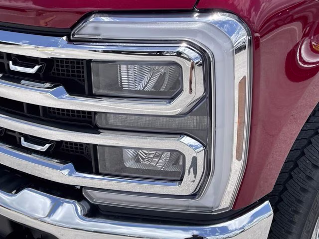 2026 Ruby Red Metallic Tinted Clearcoat Ford Super Duty F-250 SRW LARIAT 4X4 Truck