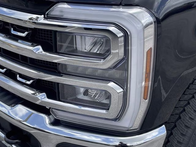 2026 Agate Black Metallic Ford Super Duty F-250 SRW LARIAT 4X4 Truck