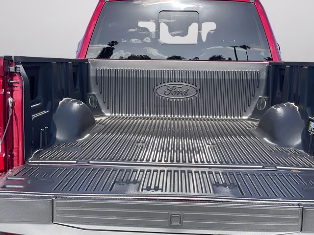 2026 Ruby Red Metallic Tinted Clearcoat Ford Super Duty F-250 SRW Platinum 4X4 Truck
