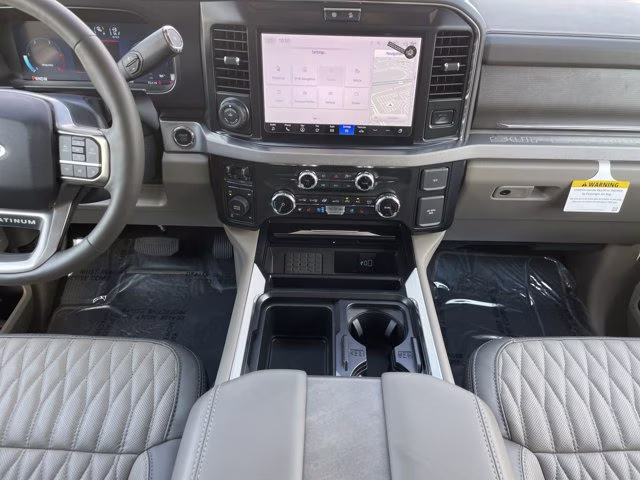 2026 Star White Metallic Tri-Coat Ford Super Duty F-350 SRW Valor Lift 4X4 Truck