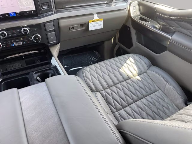2026 Star White Metallic Tri-Coat Ford Super Duty F-350 SRW Valor Lift 4X4 Truck