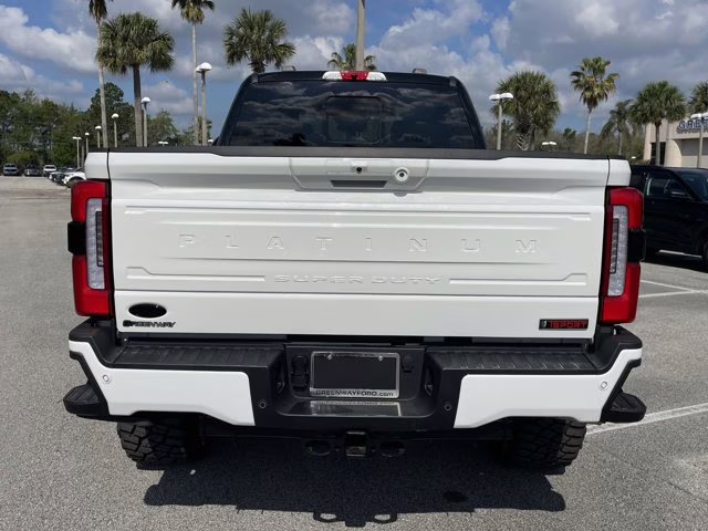 2026 Star White Metallic Tri-Coat Ford Super Duty F-350 SRW Valor Lift 4X4 Truck