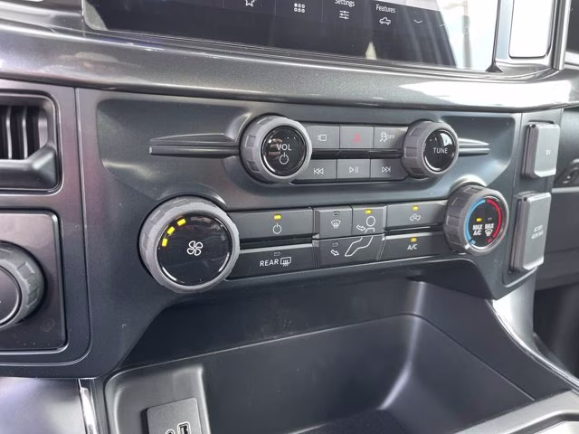 2026 Oxford White Ford F-150 STX RWD Truck