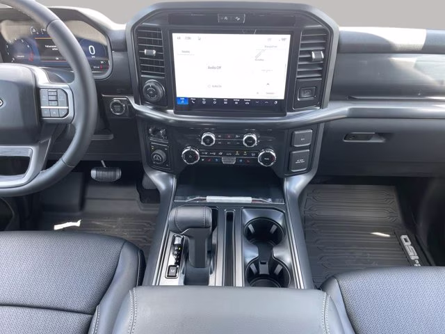 2026 Avalanche Ford F-150 LARIAT 4X4 Truck
