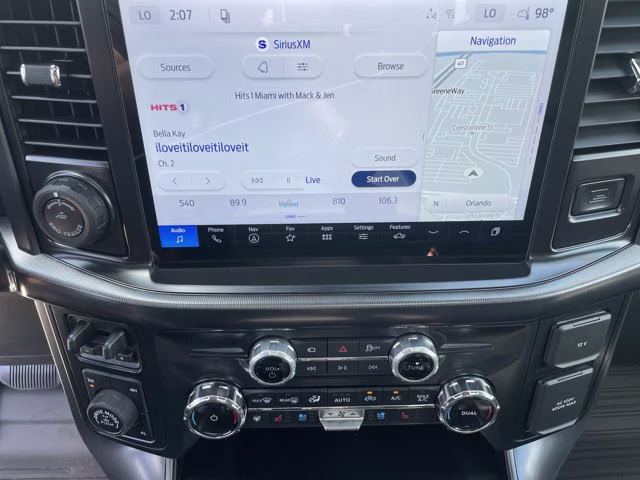 2026 Avalanche Ford F-150 LARIAT 4X4 Truck