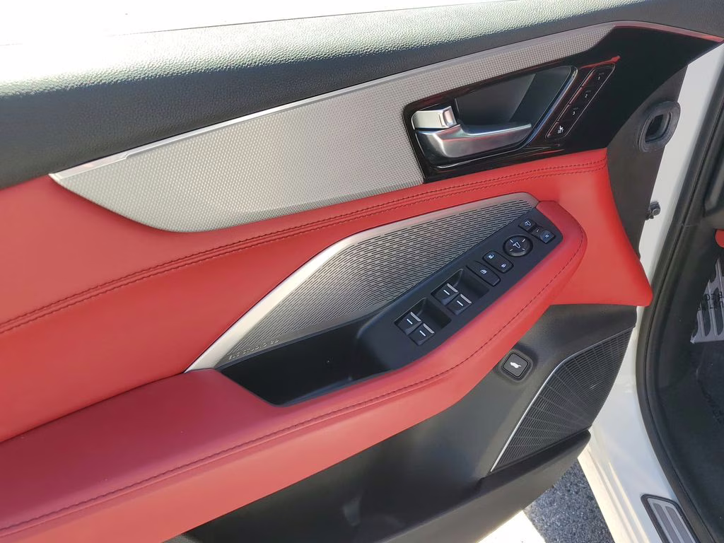 2022 Platinum White Pearl Acura MDX w/A-Spec Package AWD SUV