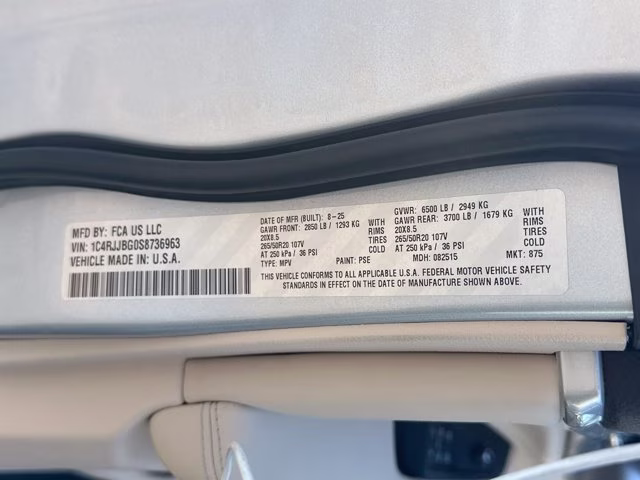 2025 Silver Zynith Jeep Grand Cherokee L Limited RWD SUV