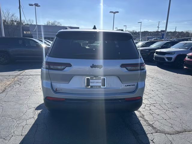 2025 Silver Zynith Jeep Grand Cherokee L Limited RWD SUV