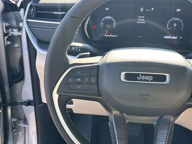 2025 Silver Zynith Jeep Grand Cherokee L Limited RWD SUV