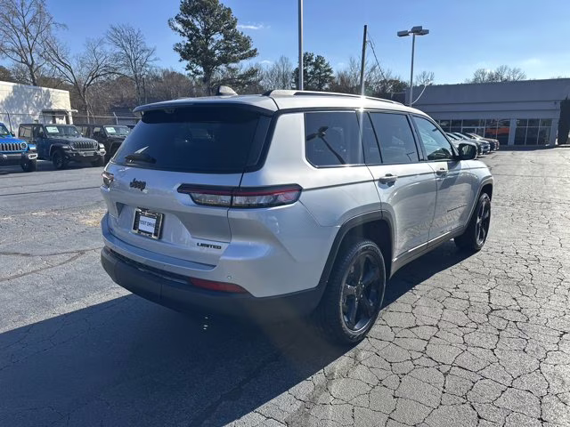 2025 Silver Zynith Jeep Grand Cherokee L Limited RWD SUV