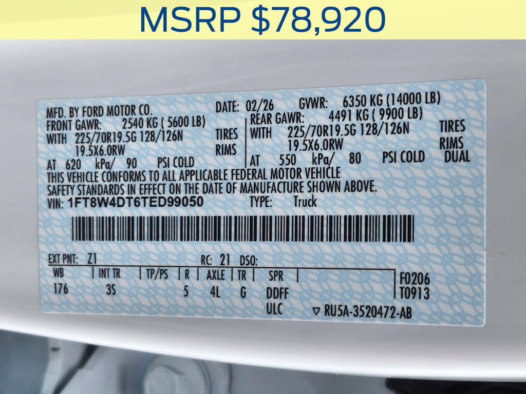 2026 Oxford White Ford Super Duty F-450 DRW XLT 4X4 Truck