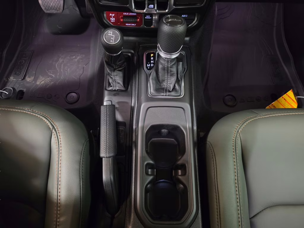 2026 Black Clearcoat Jeep Gladiator Mojave 4X4 Truck