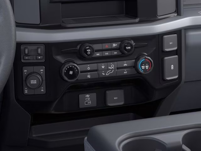 2026 Oxford White Ford Super Duty F-350 SRW XL 4X4 Truck