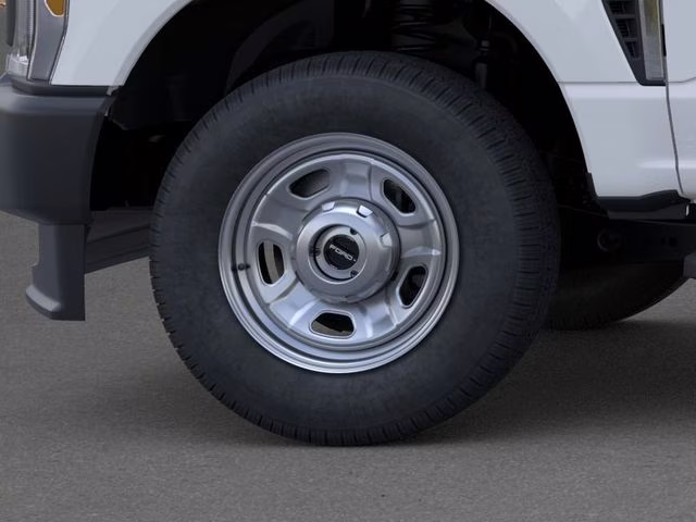 2026 Oxford White Ford Super Duty F-350 SRW XL 4X4 Truck