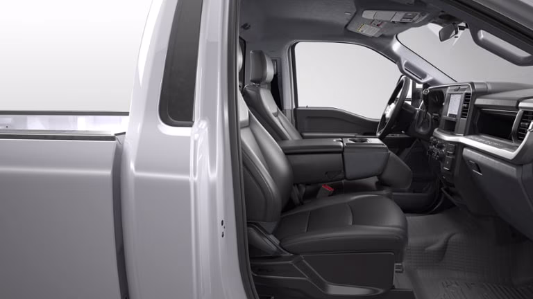 2026 Oxford White Ford Super Duty F-350 SRW XL 4X4 Truck