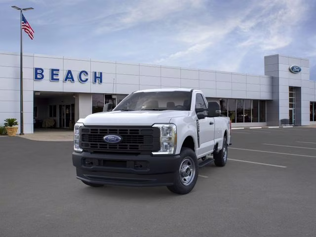 2026 Oxford White Ford Super Duty F-350 SRW XL 4X4 Truck