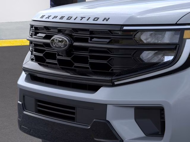 2026 Glacier Gray Metallic Tri-Coat Ford Expedition Platinum 4X4 SUV