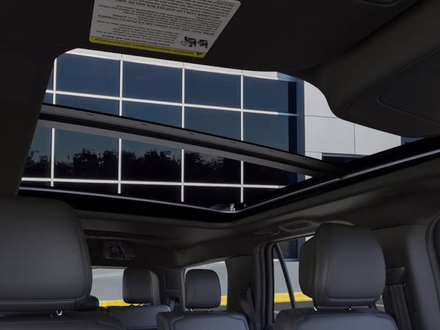 2026 Glacier Gray Metallic Tri-Coat Ford Expedition Platinum 4X4 SUV