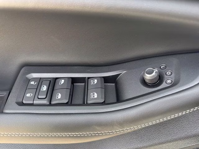 2026 Silver Jeep Grand Cherokee L Altitude 4X4 SUV