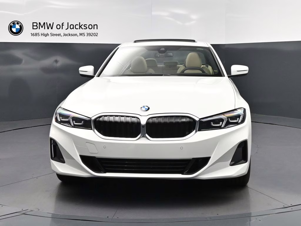 2026 Alpine White BMW 3 Series 330i RWD Sedan