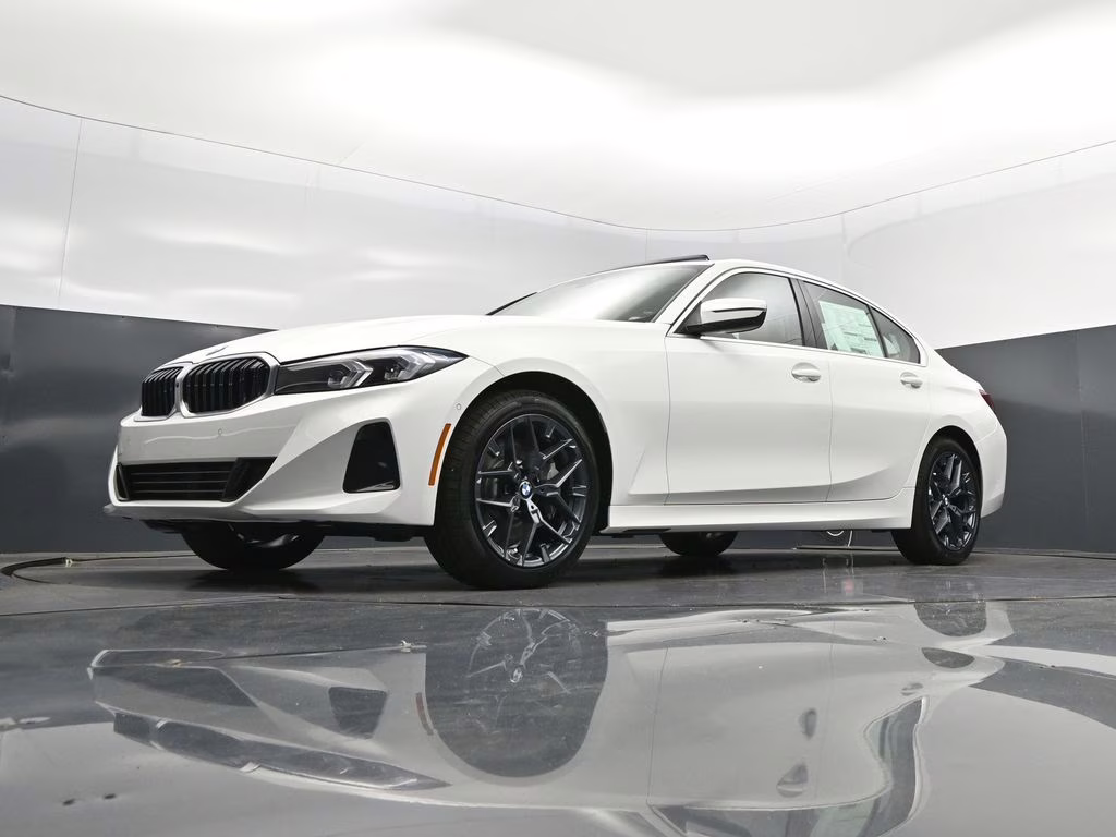 2026 Alpine White BMW 3 Series 330i RWD Sedan