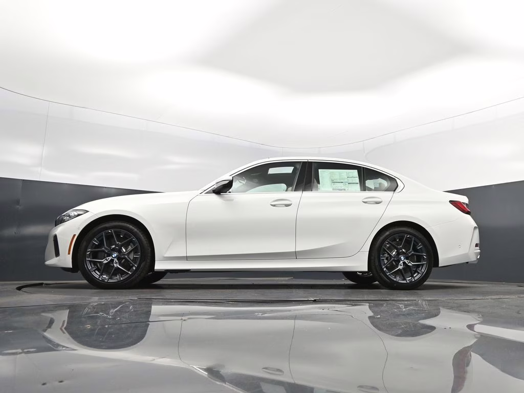 2026 Alpine White BMW 3 Series 330i RWD Sedan