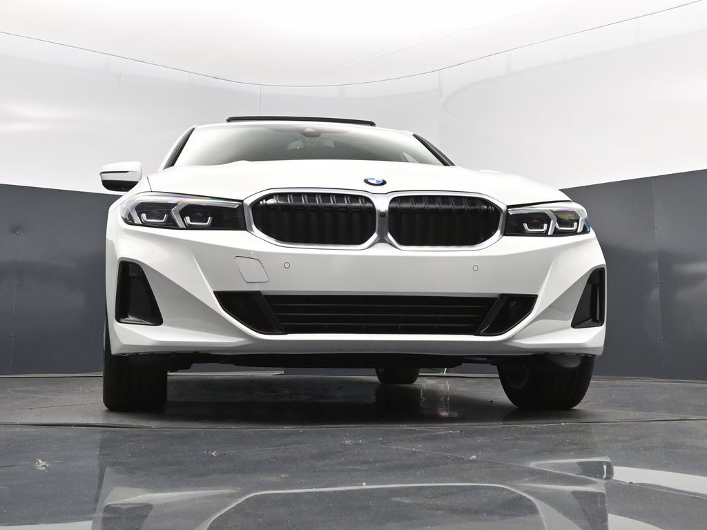 2026 Alpine White BMW 3 Series 330i RWD Sedan
