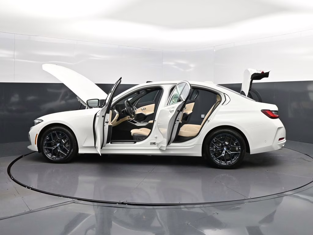 2026 Alpine White BMW 3 Series 330i RWD Sedan